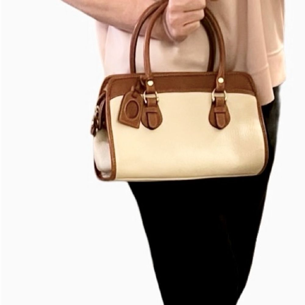 VTG 90s Liz Claiborne Leather Rolled Dual Handle Cream Pebbled Leather brown Bag